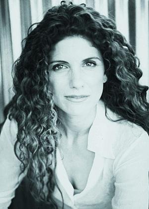 actor Rozanne Sher large photo