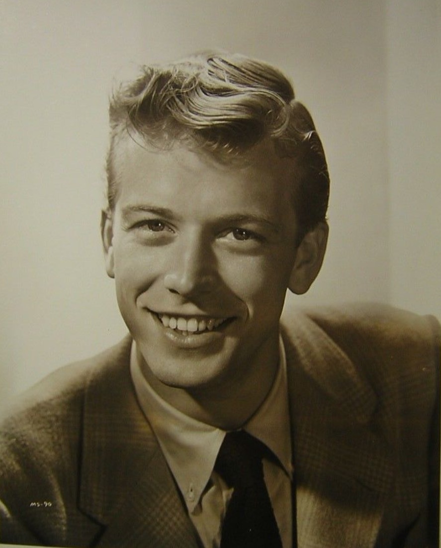 actor Michael Steele large photo