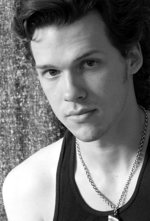 actor Devon Alan large photo