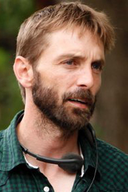 actor Kelly Harms large photo