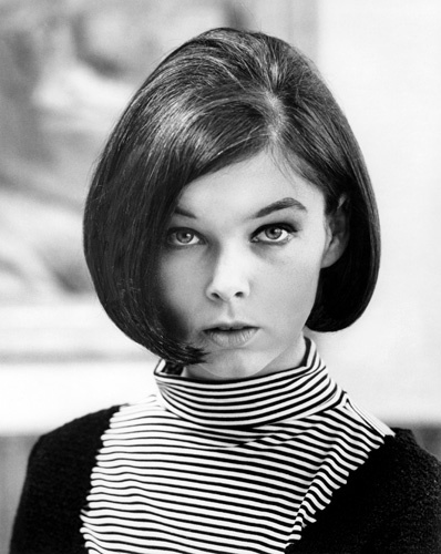 actor Yvonne Craig large photo