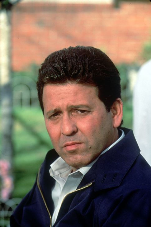 actor Frank Pesce large photo