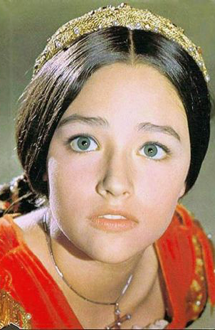 actor Olivia Hussey large photo
