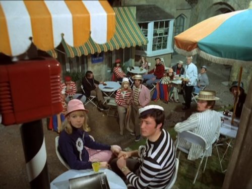 actor Keith Pyott large photo