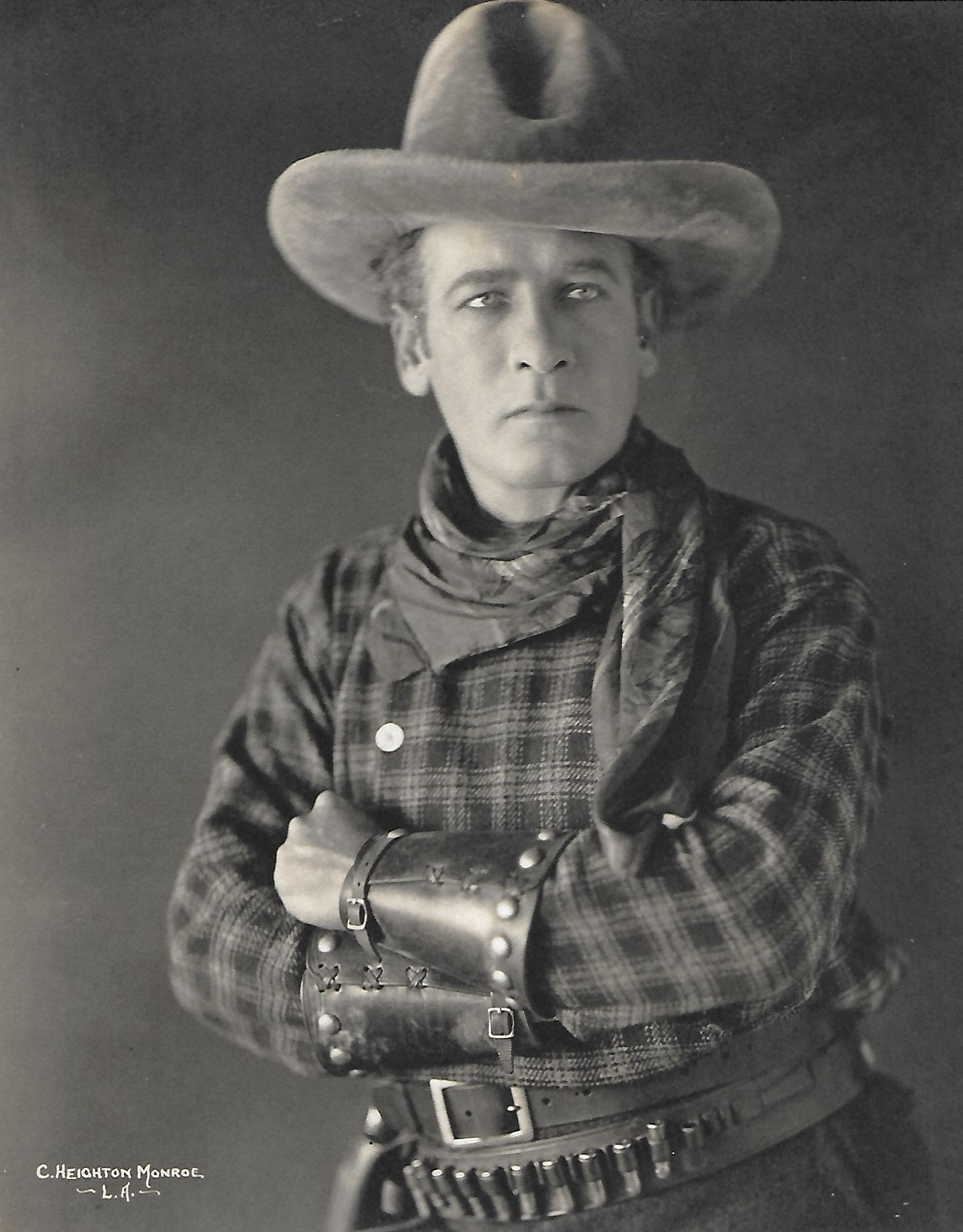 actor Tom Santschi large photo