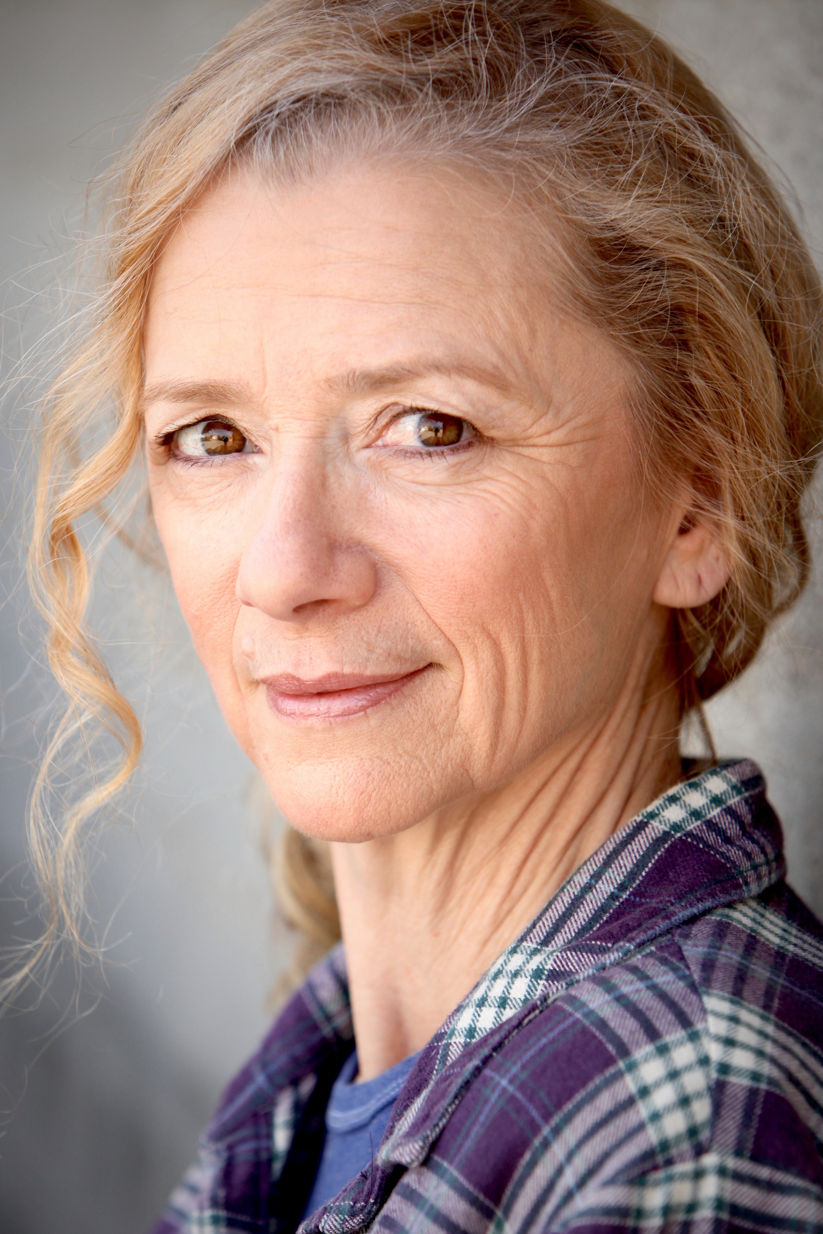 actor Zachary Barton large photo