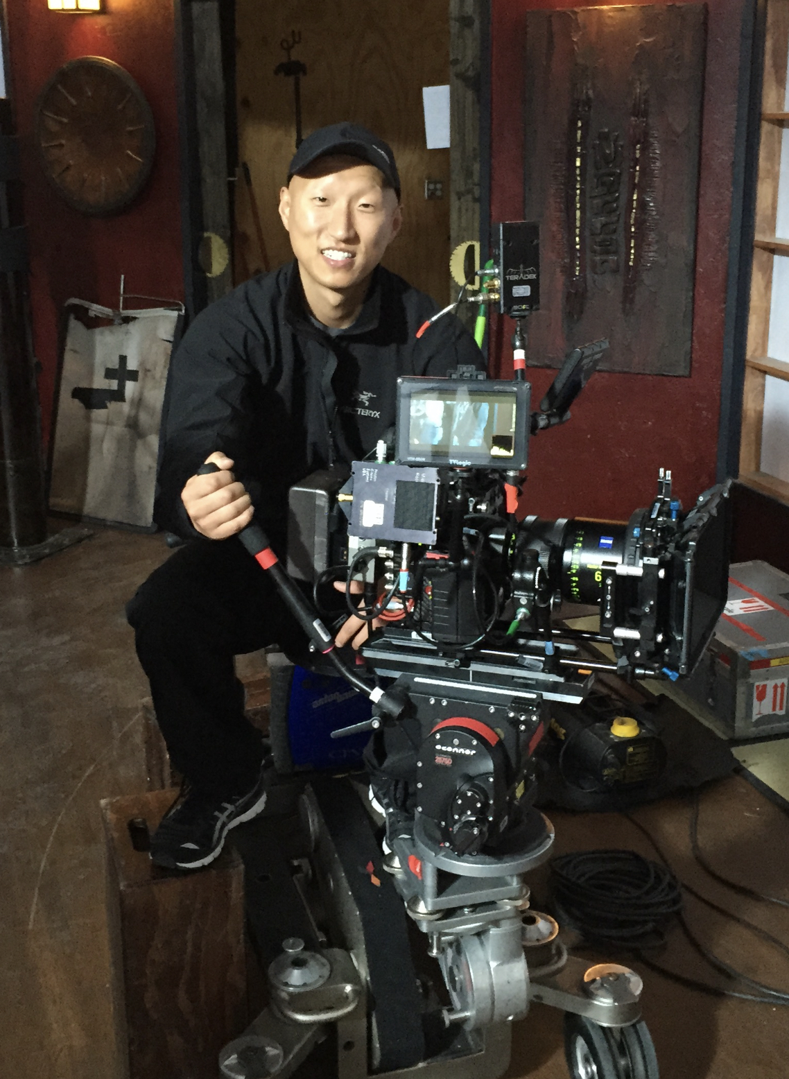 actor Arnold Chon large photo actor Arnold Chon large photo