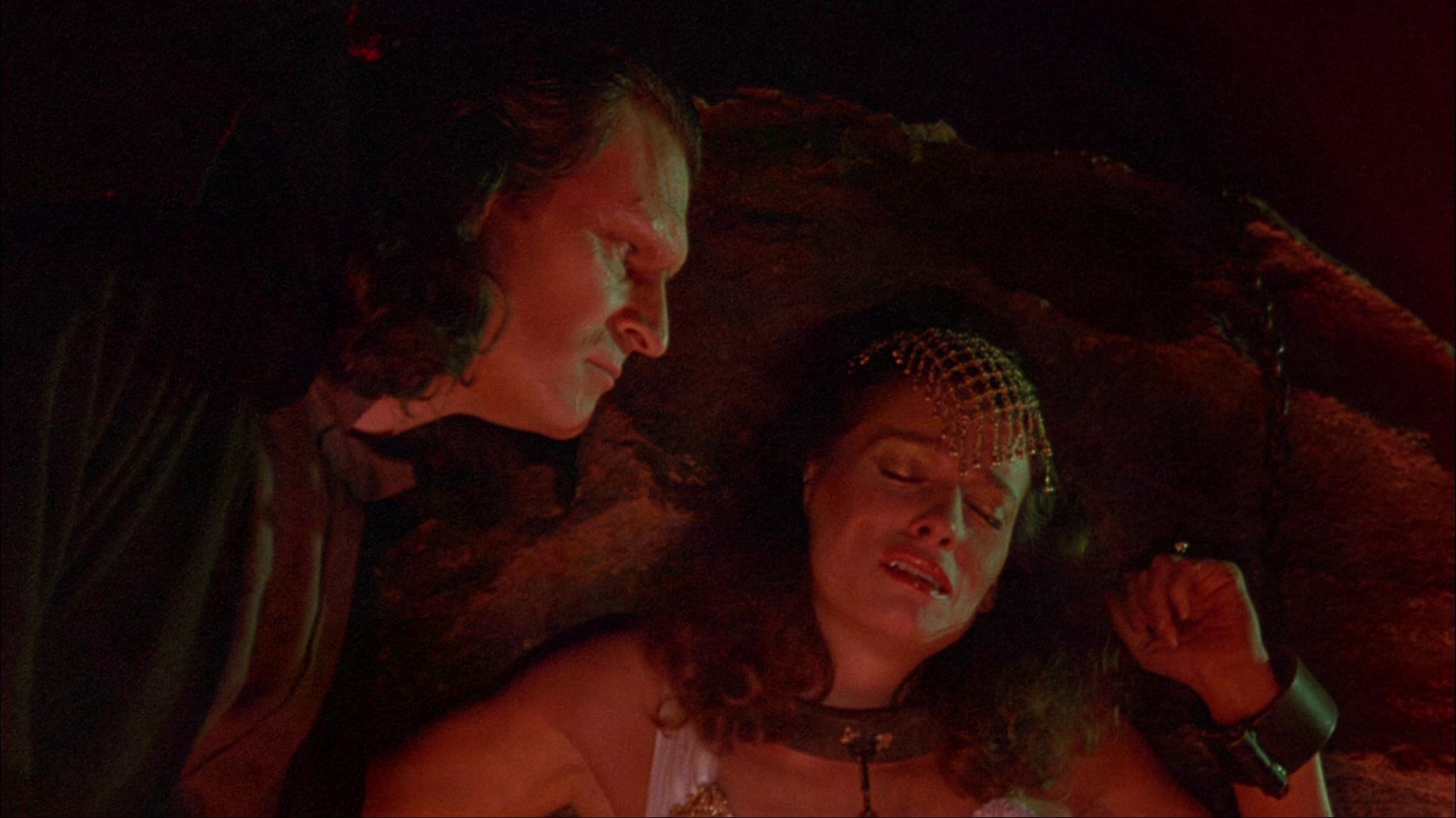 actor Leslie Wing large photo