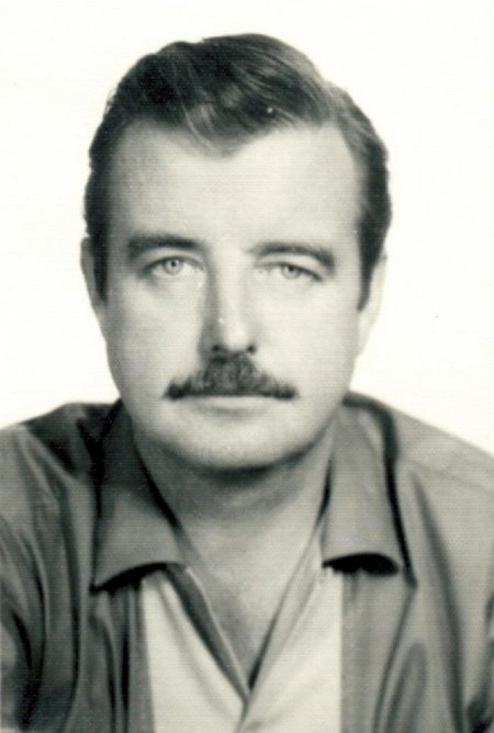 actor Stillman Segar large photo