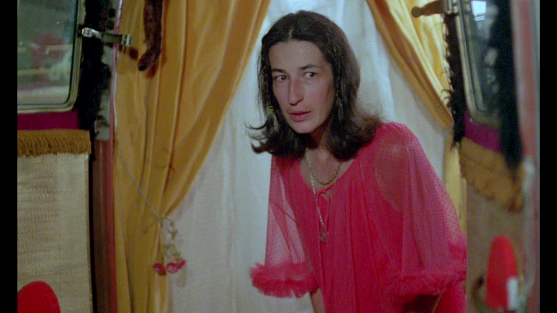 actor Carolyn Braza large photo