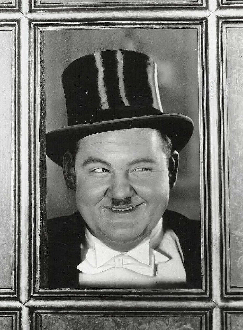 actor Oliver Hardy large photo