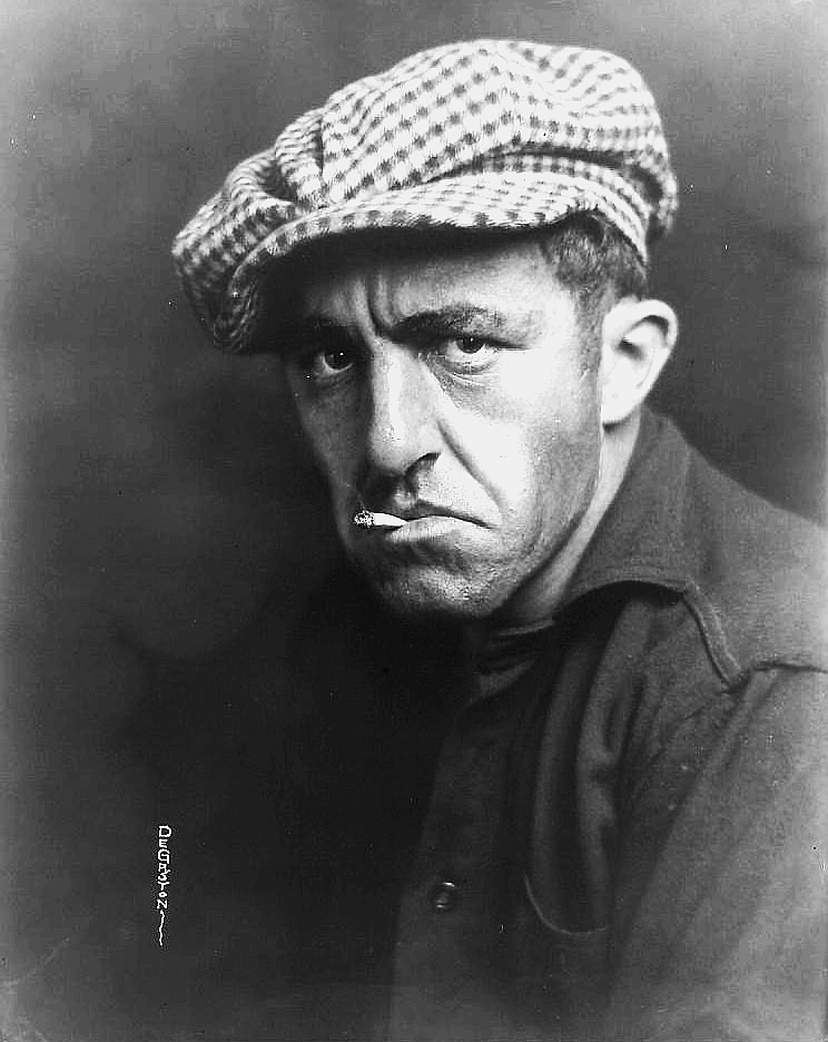 actor Ed Brady large photo