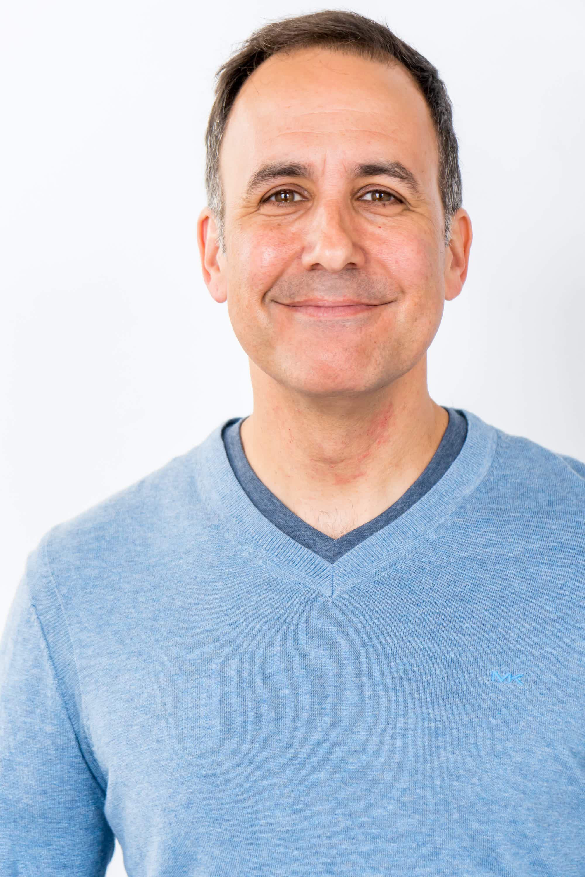 actor Paul Hungerford large photo