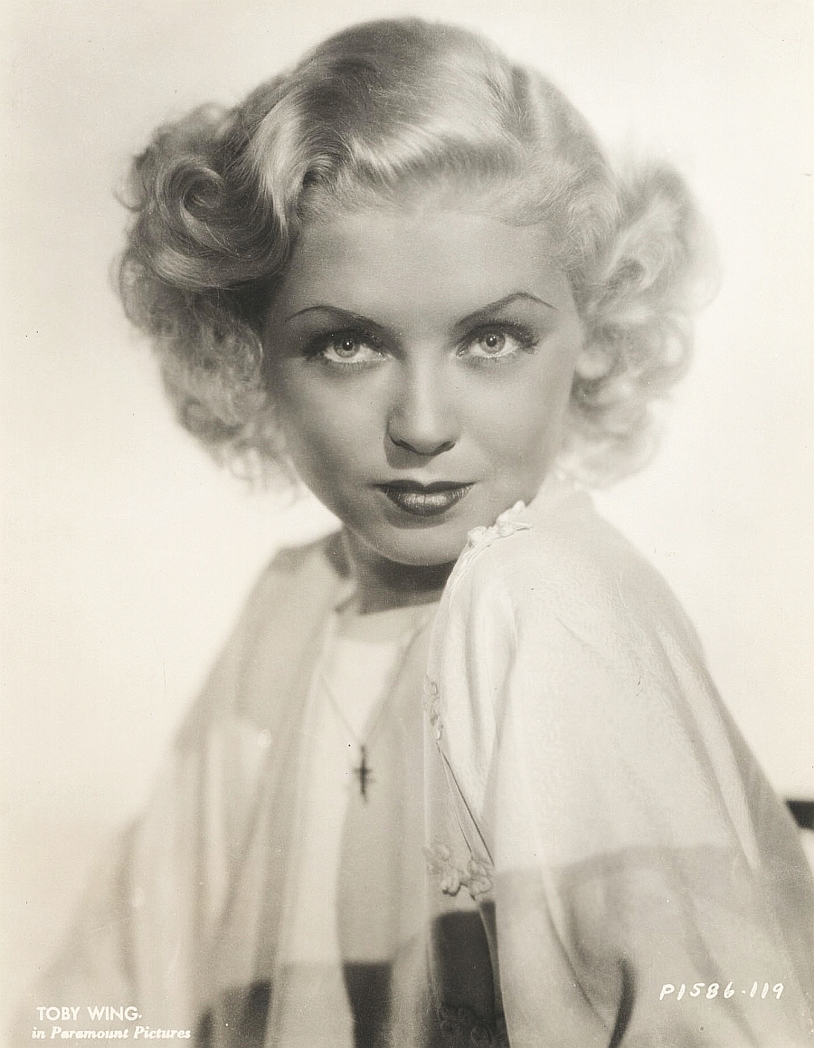 actor Toby Wing large photo