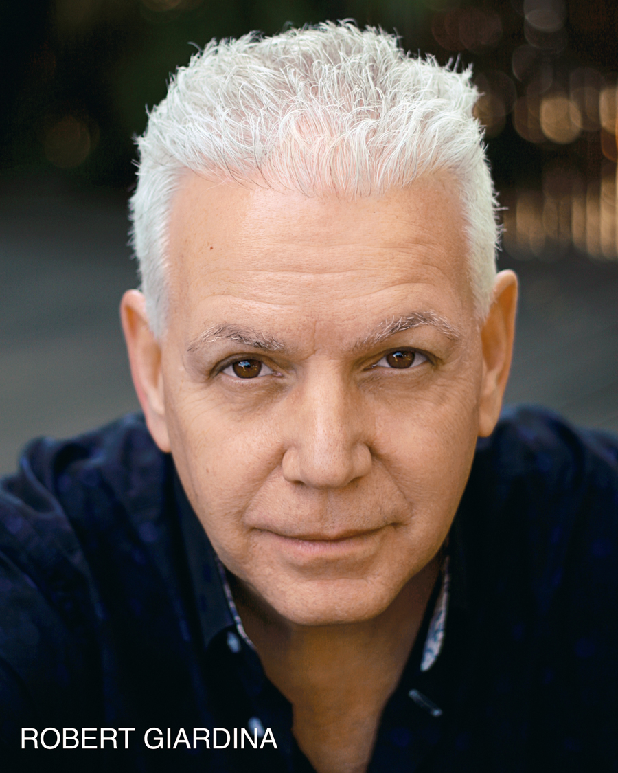 actor Robert Giardina large photo