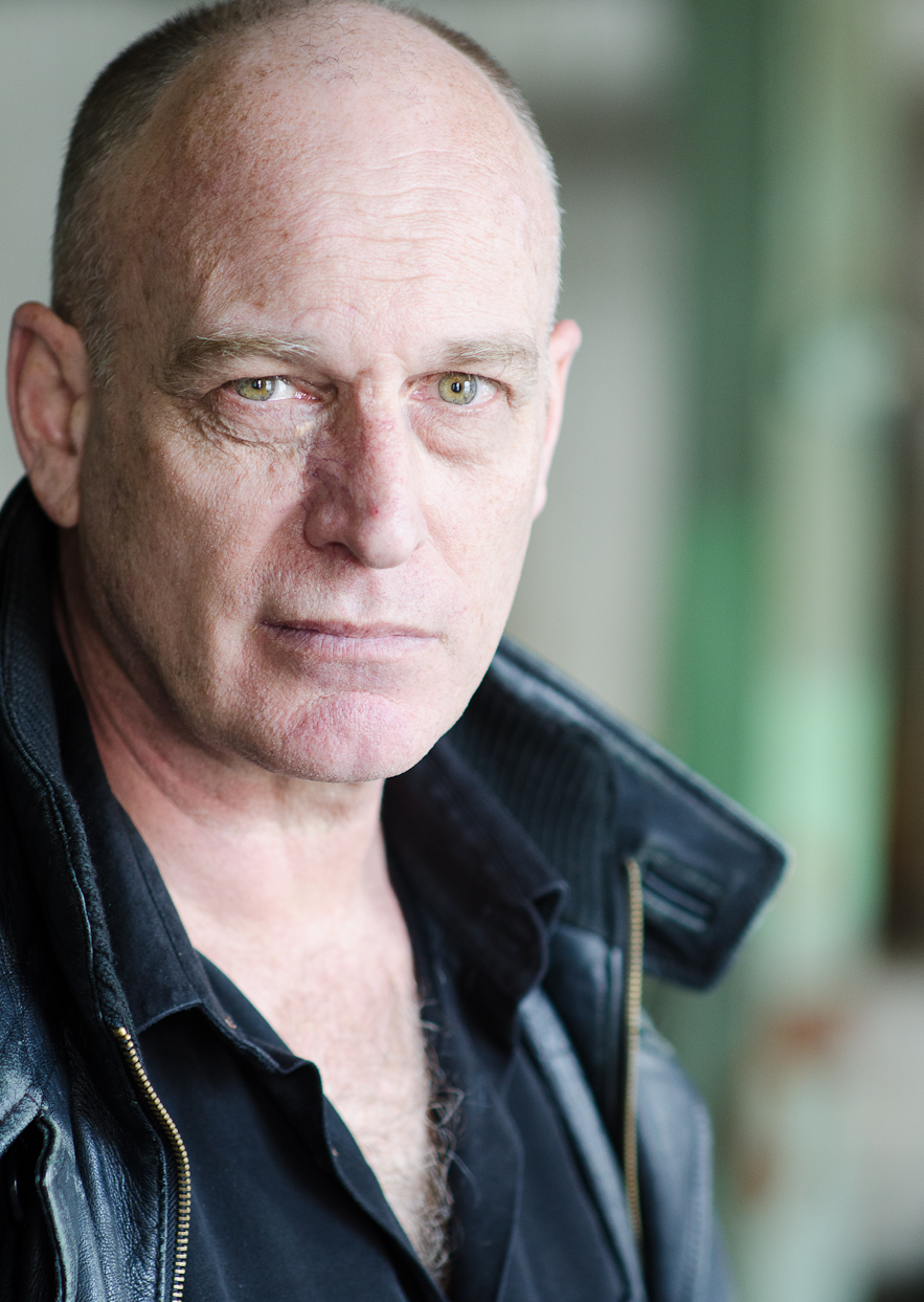 actor Wayne Best large photo