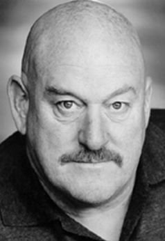 actor Bert Kinyon large photo