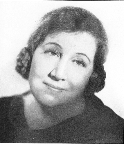 actor Margaret Bloodgood large photo