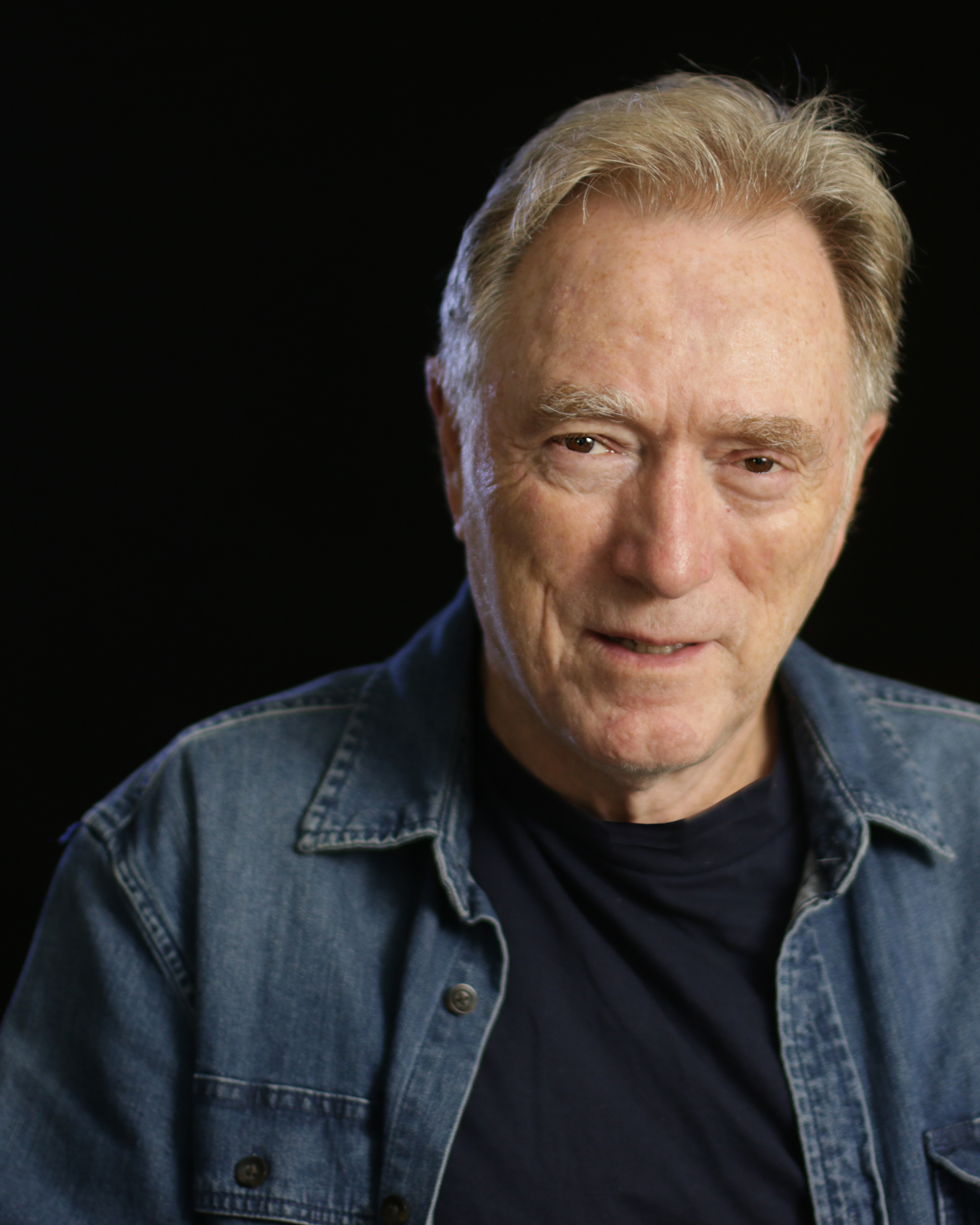 actor Michael Medeiros large photo