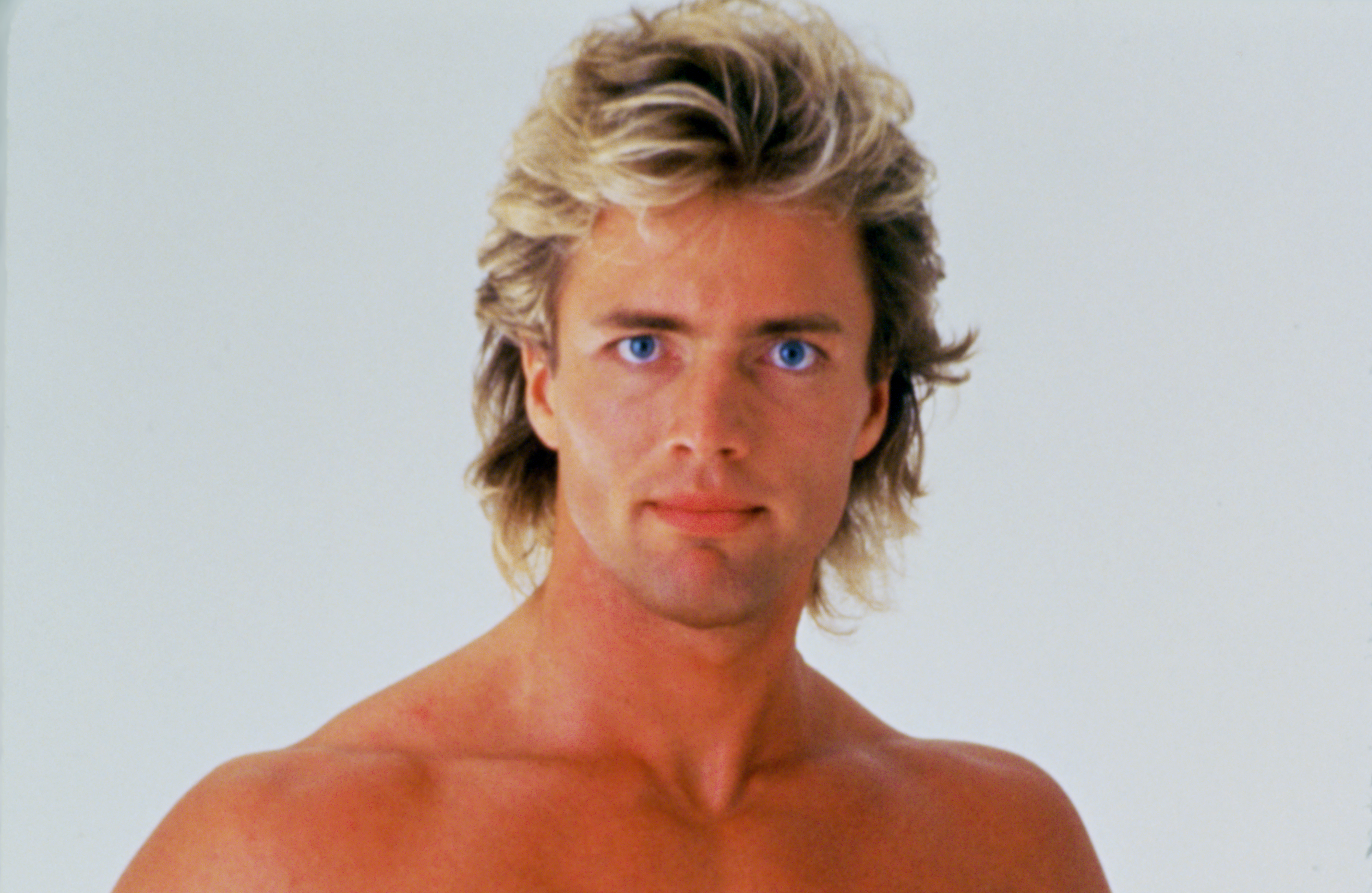 actor Mark Pillow large photo