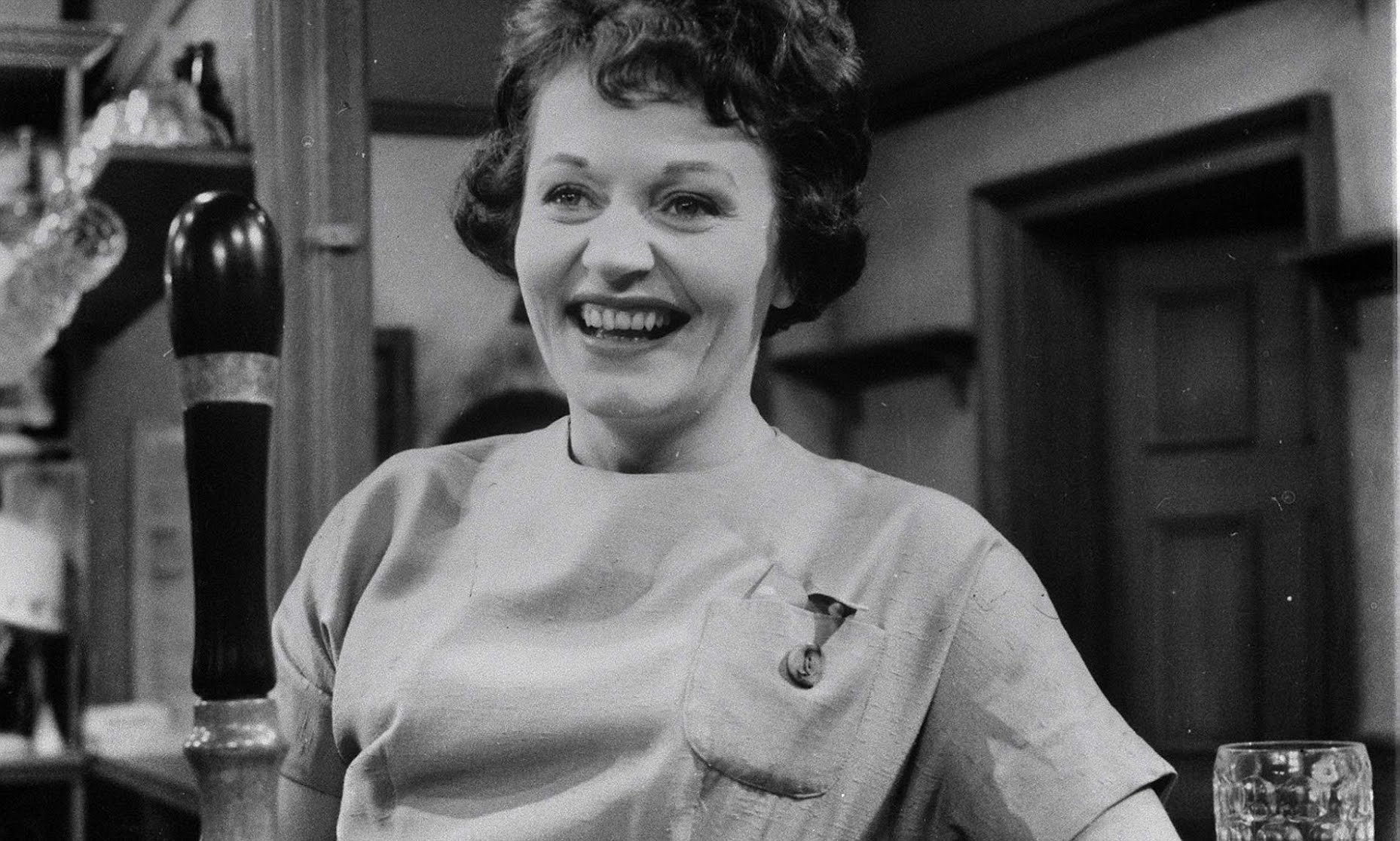 actor Doreen Keogh large photo