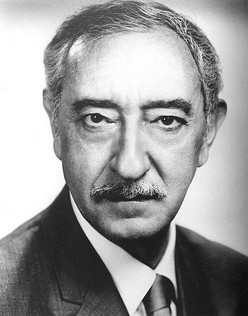 actor Arnold Moss large photo