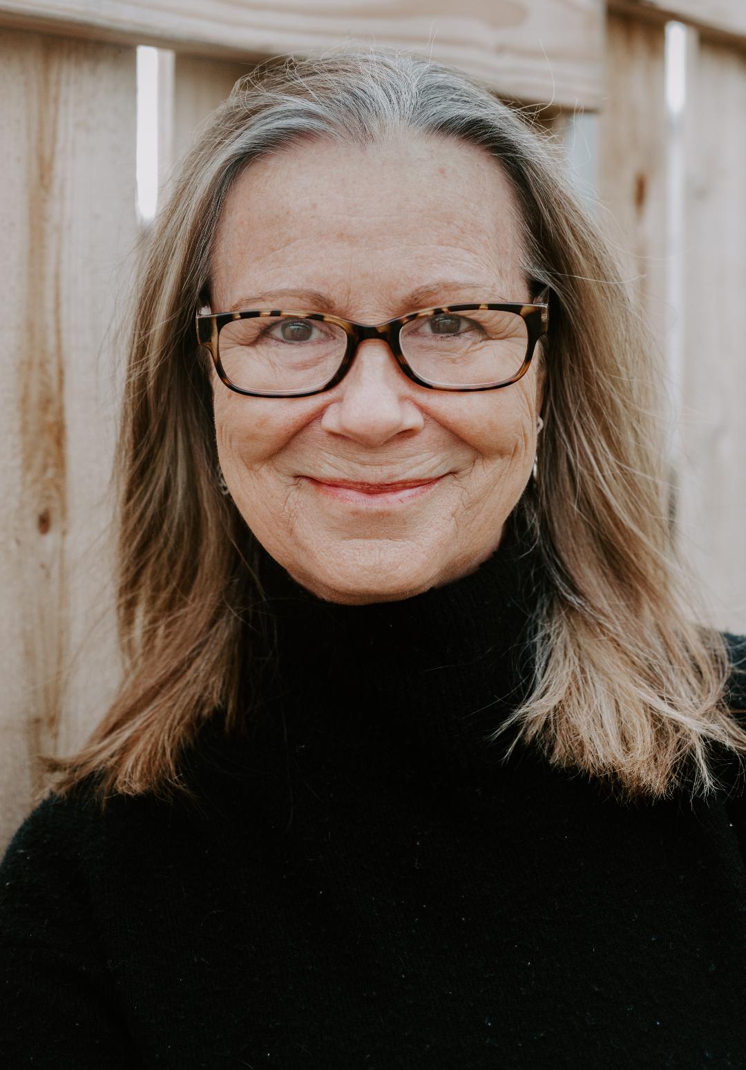 actor Susan Mullen large photo