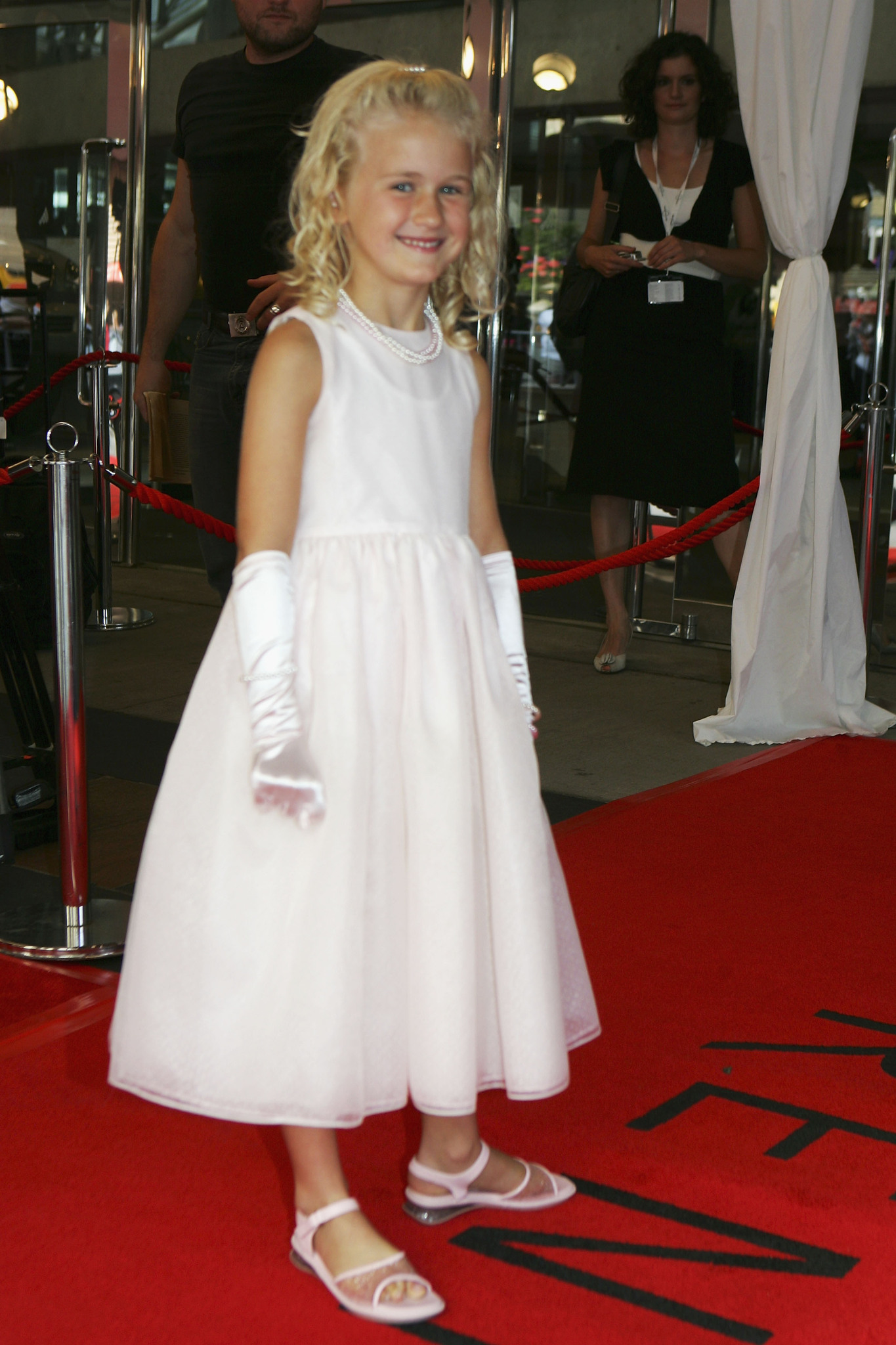 actor Heidi Hayes large photo