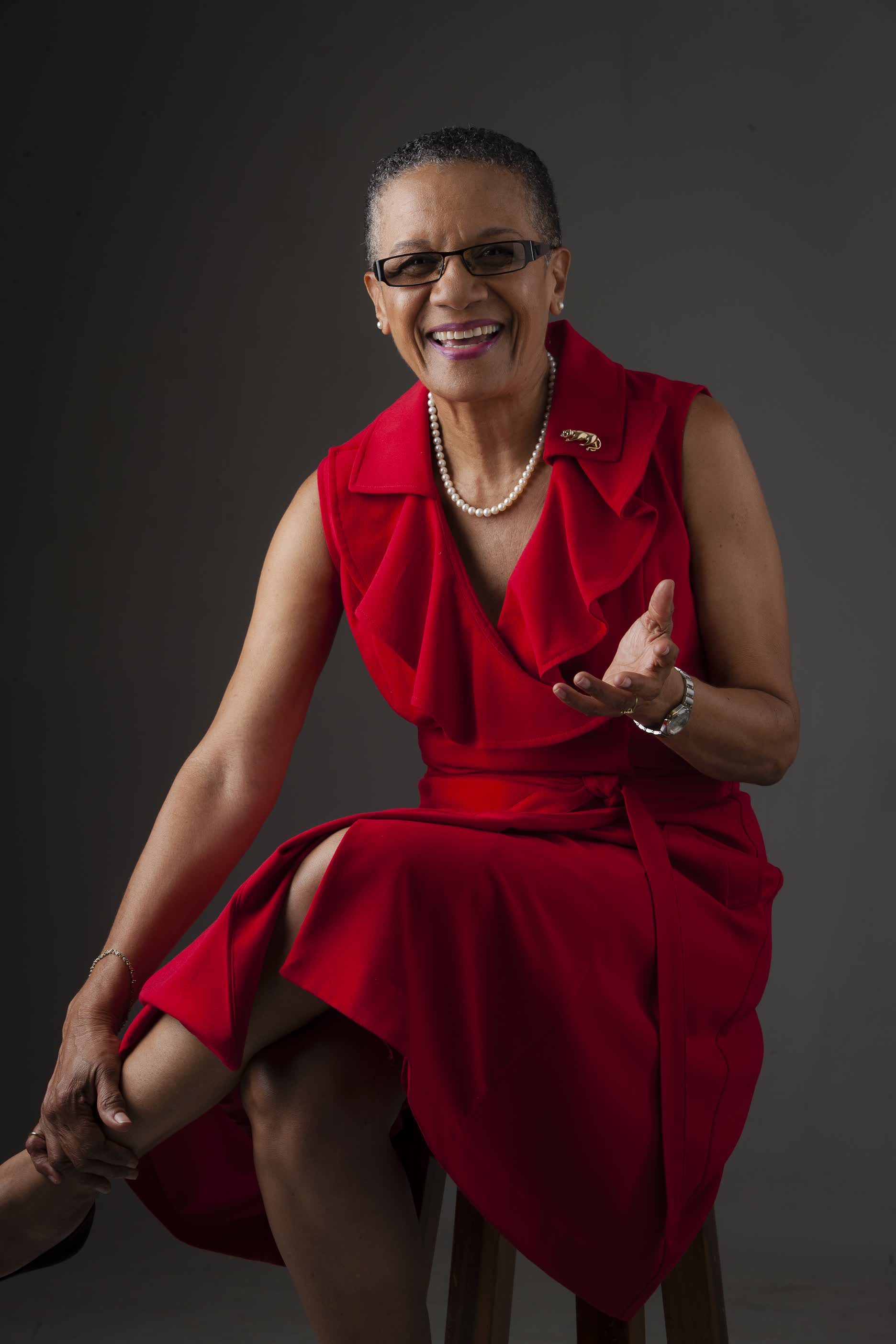 actor Fae A. Ellington large photo