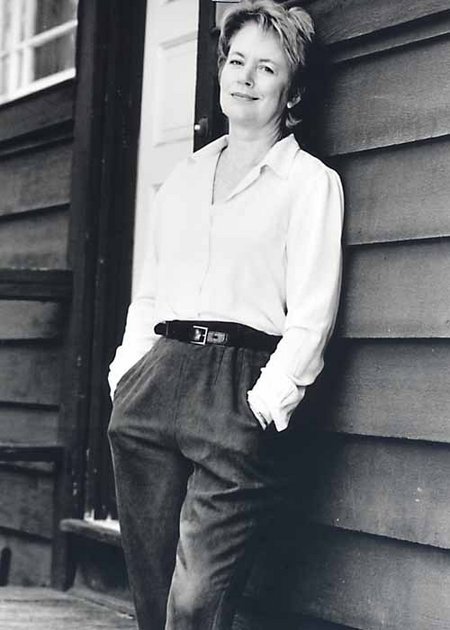 actor Dearbhla Molloy large photo