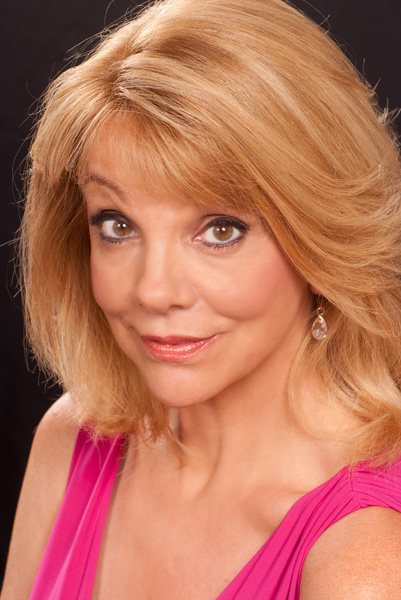 actor Teresa Ganzel large photo