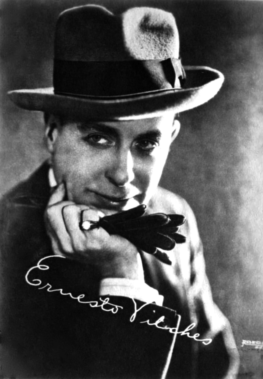 actor Ernesto Vilches large photo