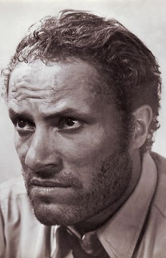 actor Bernie Gozier large photo