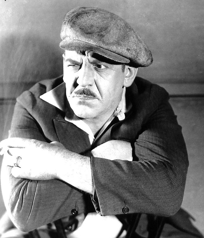 actor Pat Harmon large photo