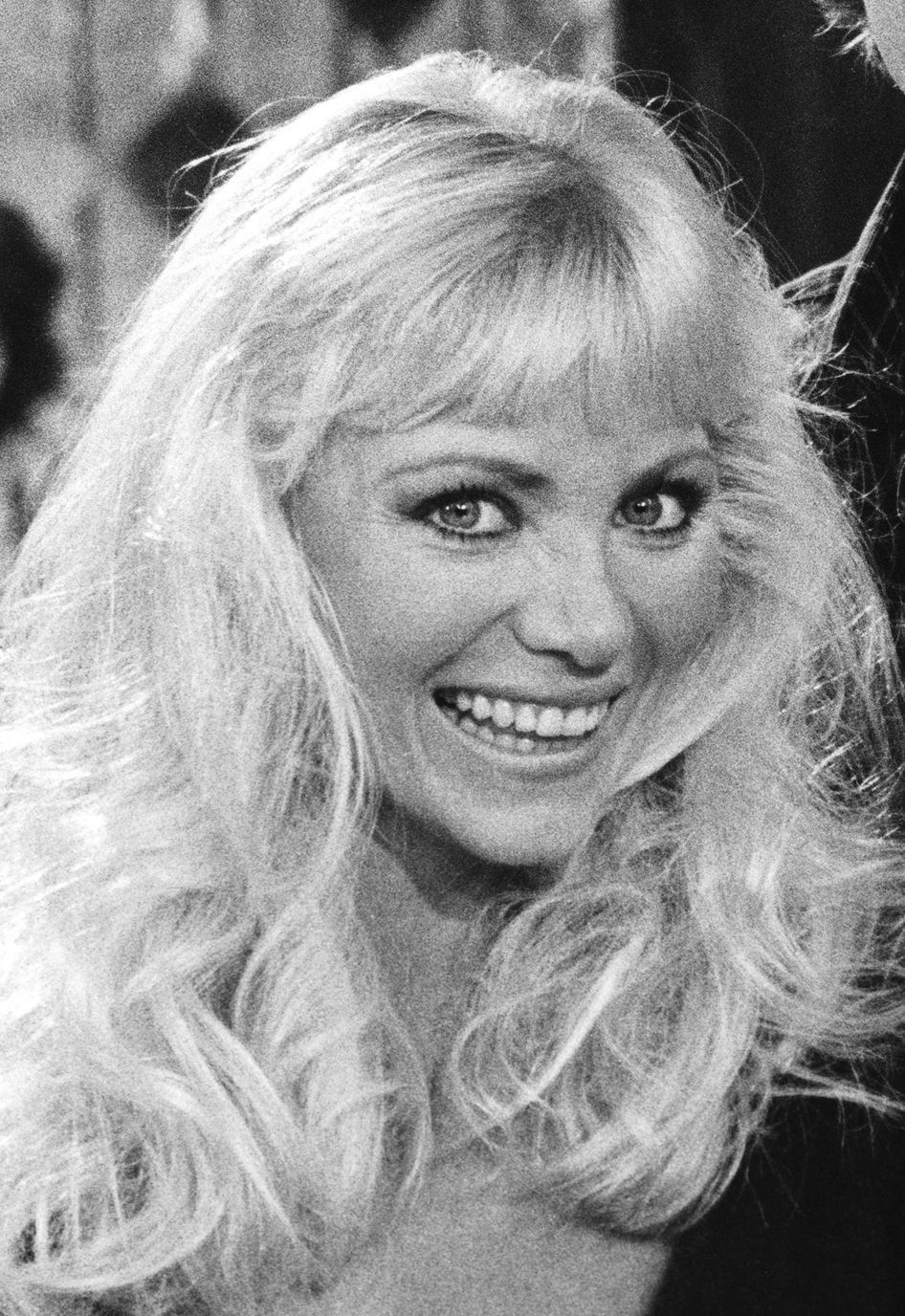 actor Angela Aames large photo