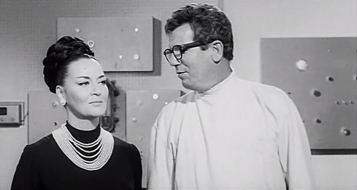 actor John Bartha large photo