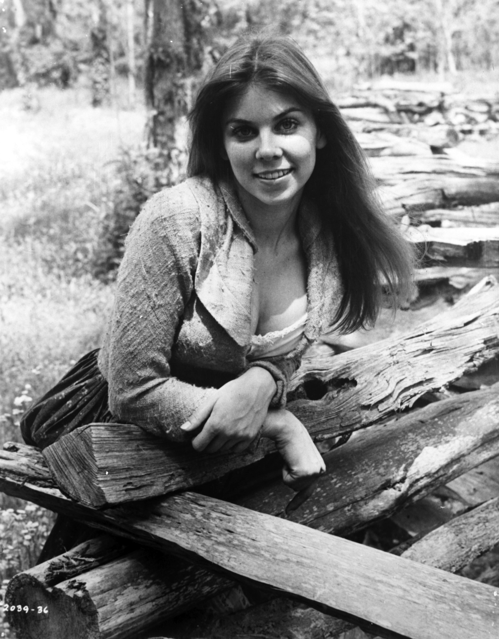 actor Jo Ann Harris large photo