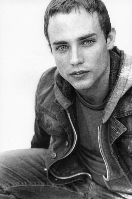 actor Ben Easter large photo