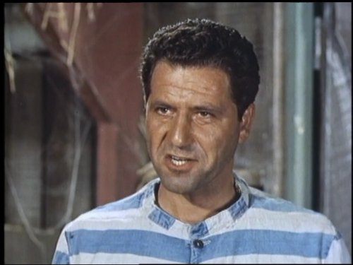 actor Baynes Barron large photo