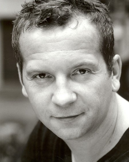 actor Scott Wills large photo