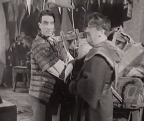 actor Tony Thawnton large photo