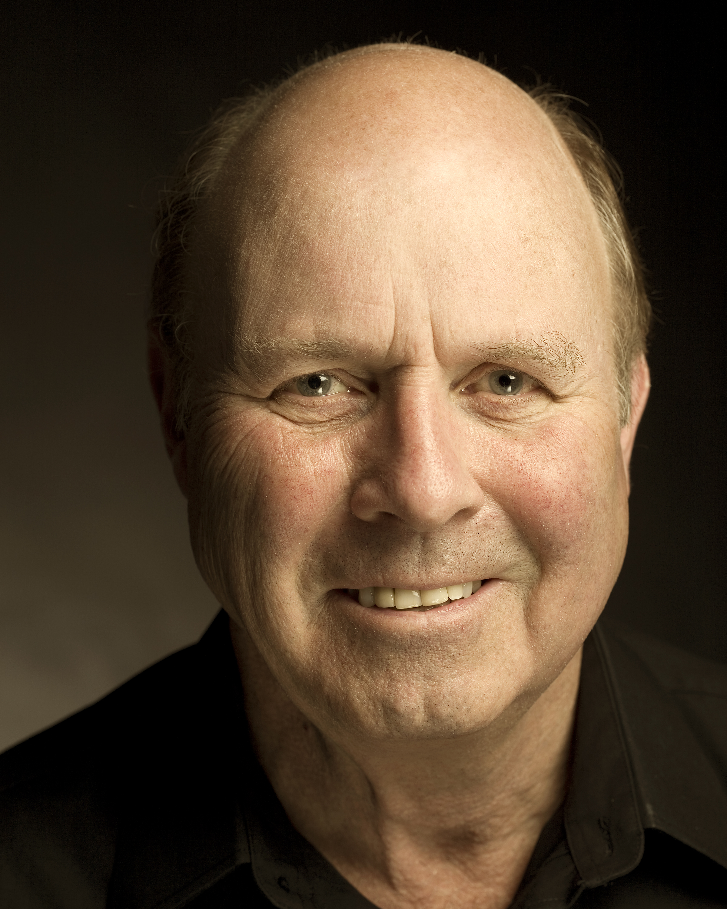 actor Paul Kelleher large photo