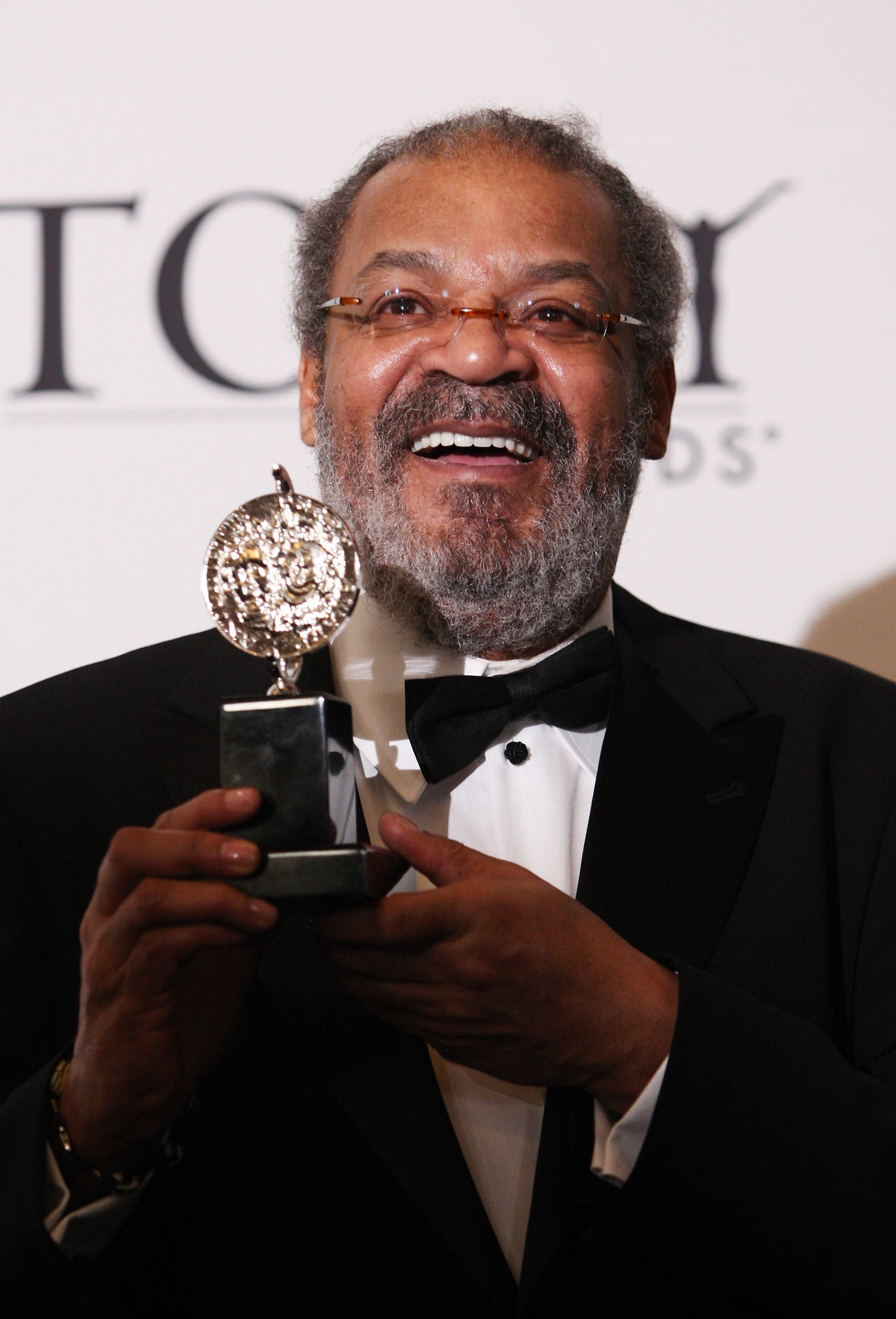 actor Roger Robinson large photo