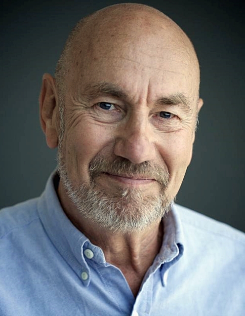 actor Christopher Ettridge large photo