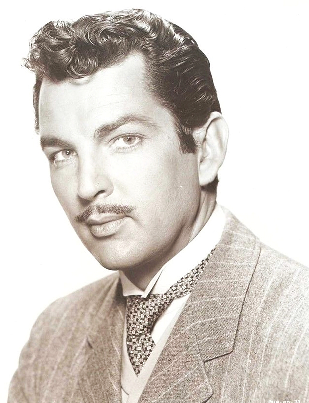 actor Byron Palmer large photo