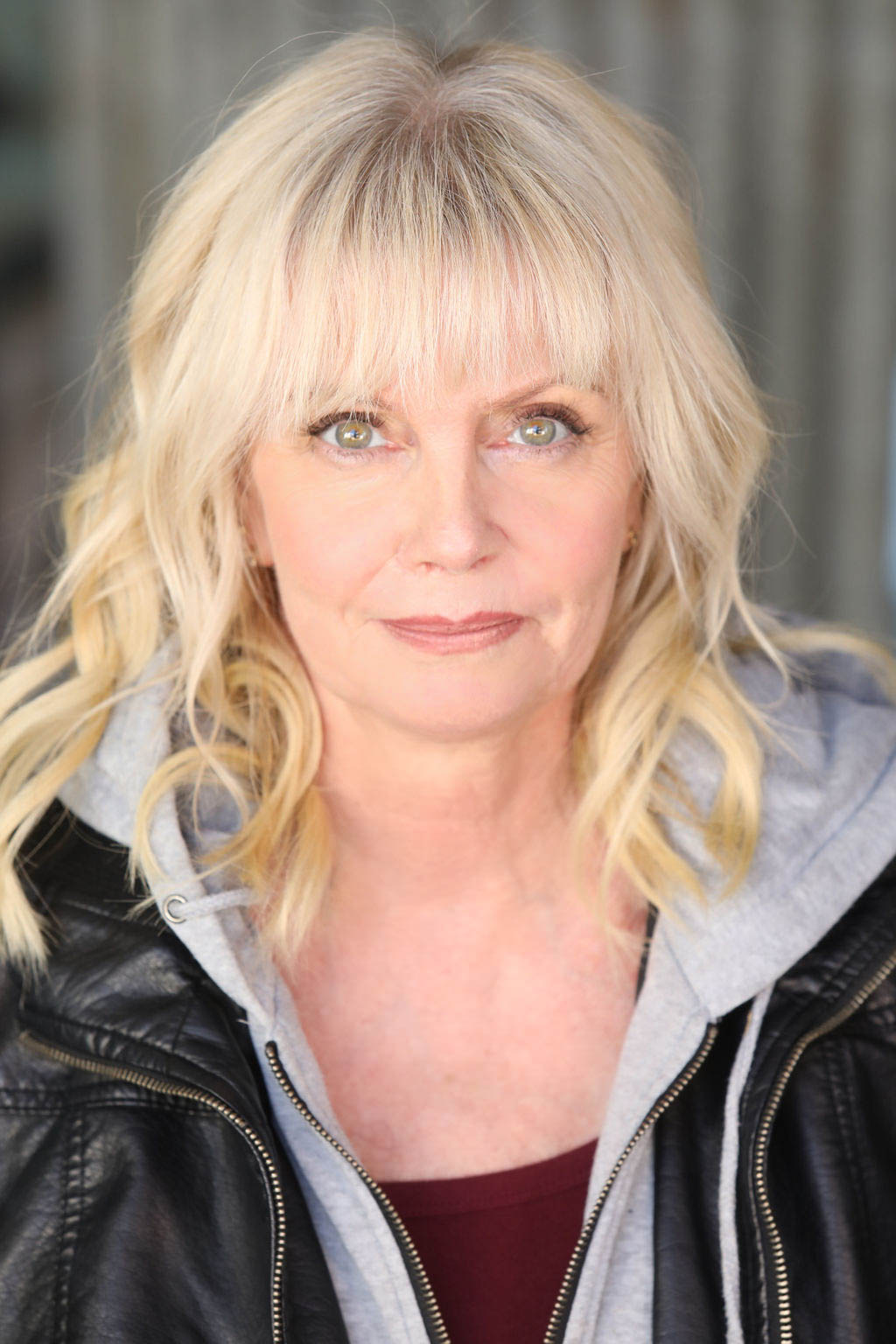 actor Jennifer Edwards large photo