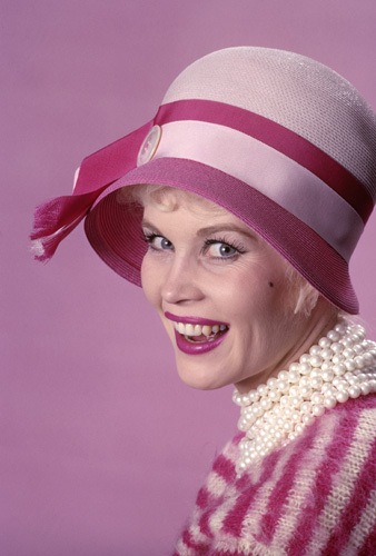 actor Dorothy Provine large photo