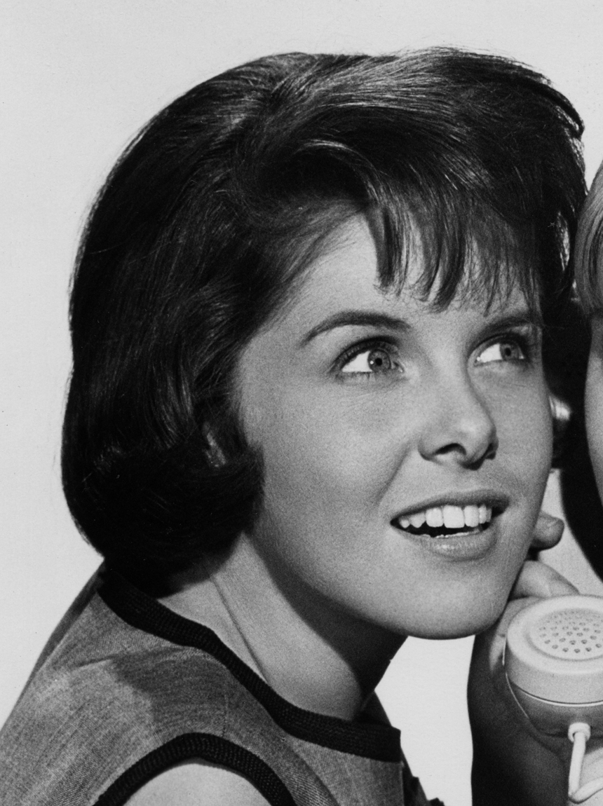 actor Andi Garrett large photo