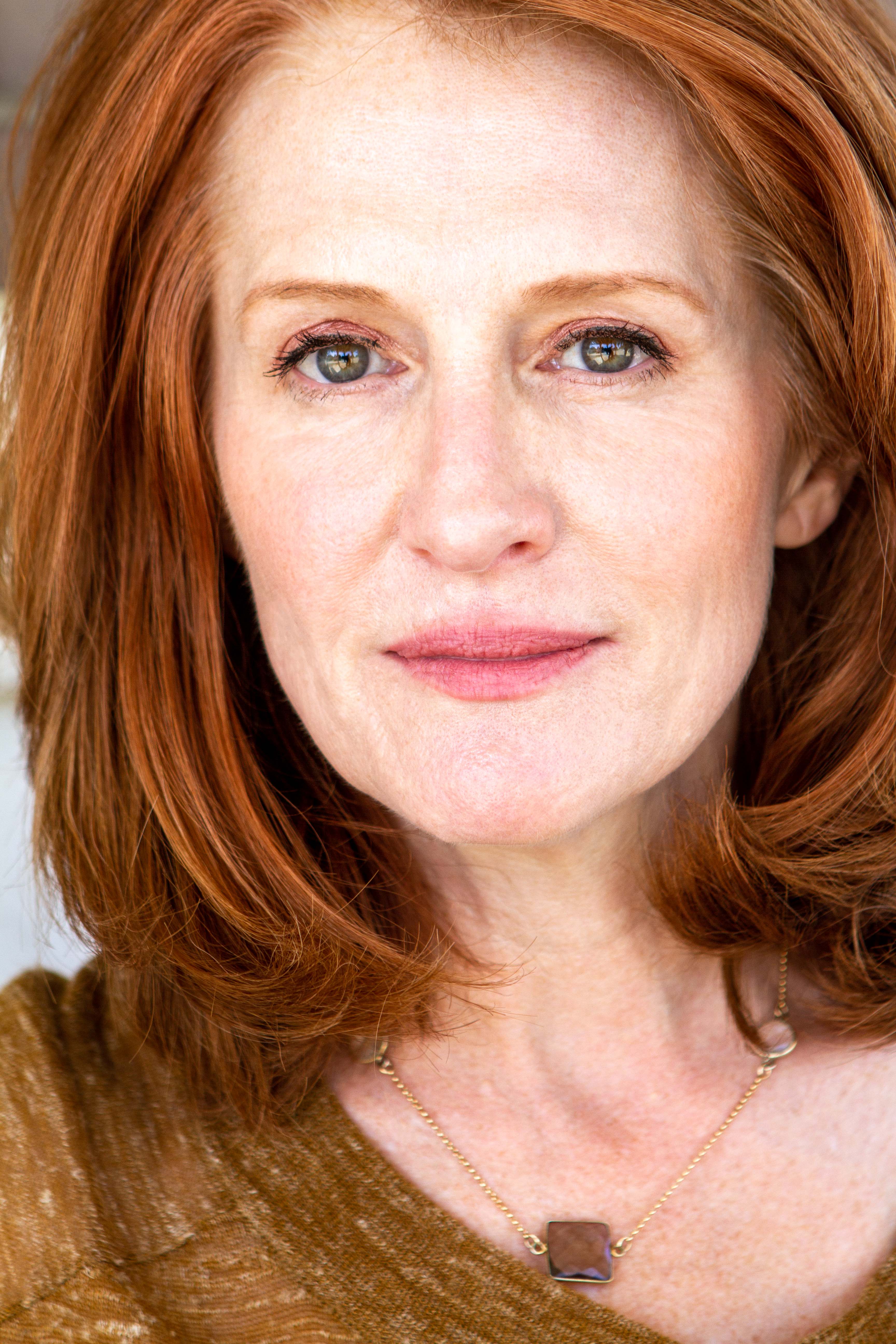 actor Dagmar Edwards large photo