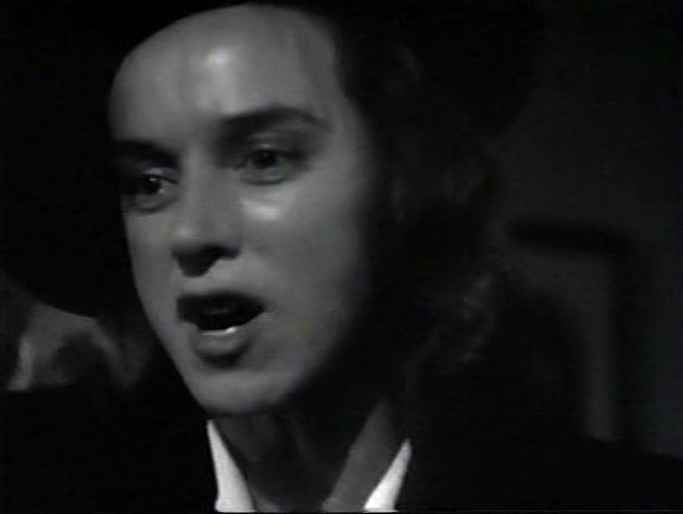 actor Marta Mitrovich large photo